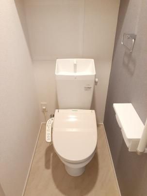 �y���̑��z�@�g�C��