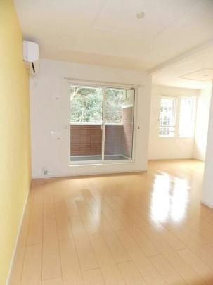 �y���̑��z�@���r���O