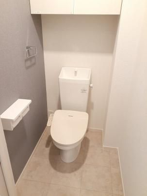 �y���̑��z�@�g�C��