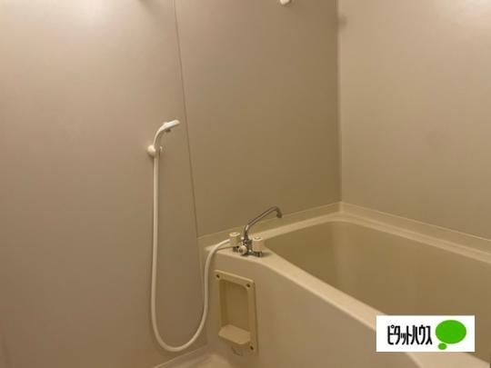 �y���̑��z�@�o�X�^�V�����[