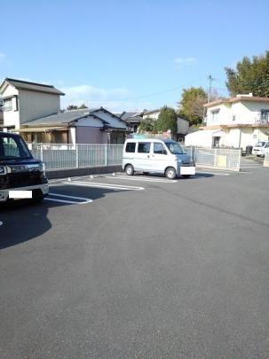 �y���̑��z�@���ԏ�