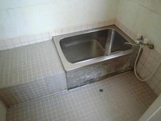 �y���̑��z�@�o�X�^�V�����[