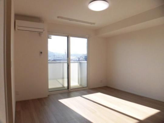 �y���̑��z�@205�@LDK