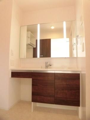 �y���̑��z�@205�@�������ʉ��ϑ�