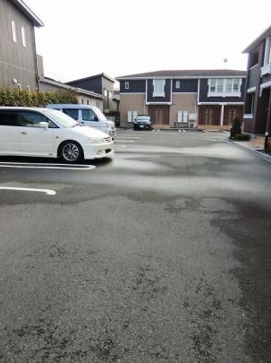 �y���̑��z�@���ԏ�