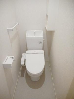 �y���̑��z�@�g�C��