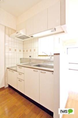 �y���̑��z�@�L�b�`��