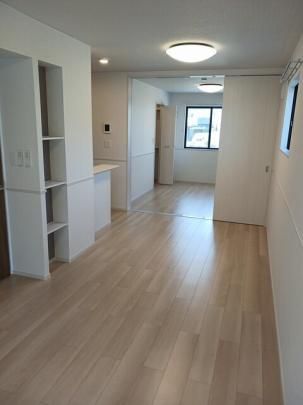 �y���̑��z�@���r���O