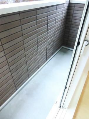 �y���̑��z�@�o���R�j�[