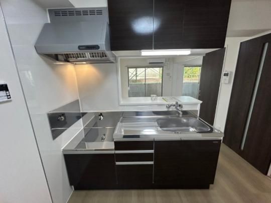 �y���̑��z�@�o�X�^�V�����[