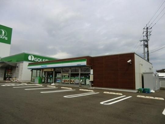 �y���Ӂz�@�t�@�~���[�}�[�g���a���X�F600m