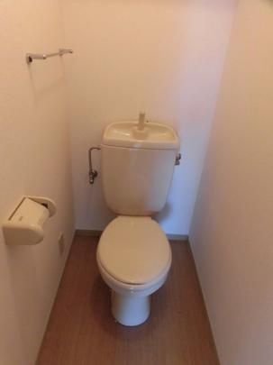 �y���̑��z�@C202�@�g�C��