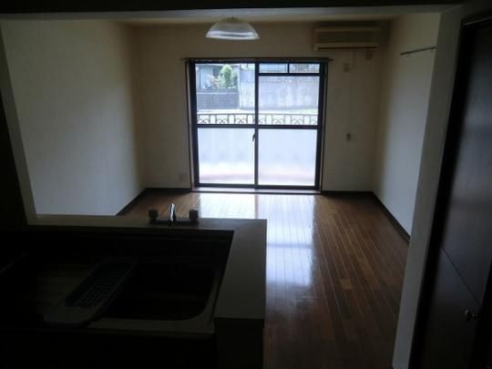 �y���̑��z�@���r���O