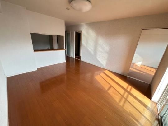 �y���̑��z�@���r���O