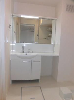 �y���̑��z�@205�@�������ʉ��ϑ�