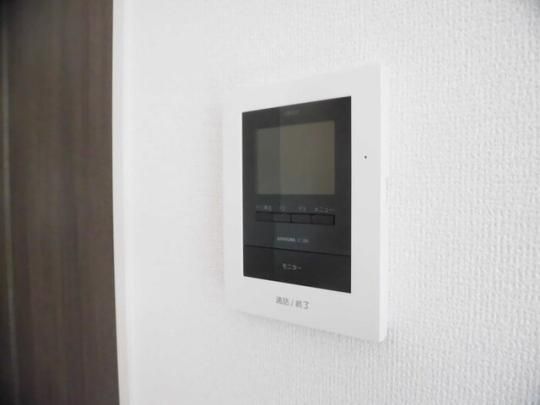 �y���̑��z�@105�@TV�C���^�[�z��