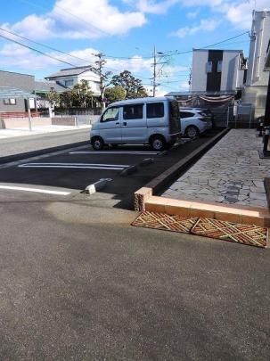 �y���̑��z�@���ԏ�