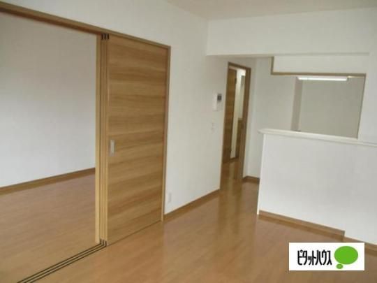 �y���̑��z�@���r���O