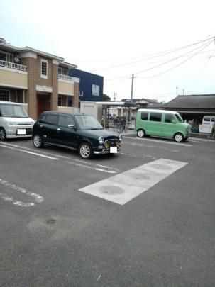 �y���̑��z�@���ԏ�