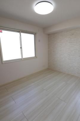�y���̑��z�@201�@�Ɩ��t���k���m��