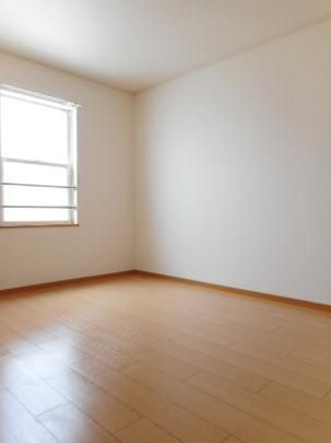 �y���̑��z�@���̑������E�X�y�[�X