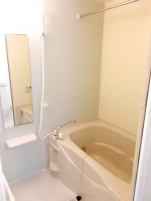 �y���̑��z�@�o�X�^�V�����[