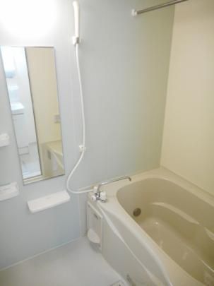 �y���̑��z�@�o�X�^�V�����[