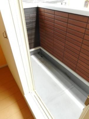 �y���̑��z�@�o���R�j�[