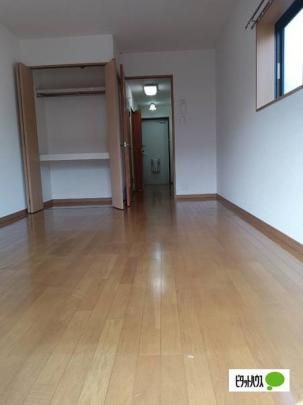 �y���̑��z�@���r���O