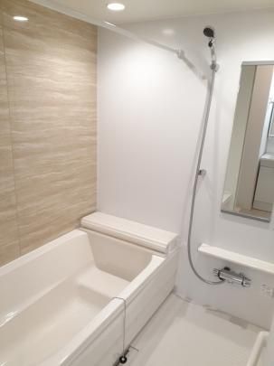 �y���̑��z�@�o�X�^�V�����[