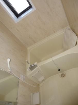 �y���̑��z�@�o�X�^�V�����[