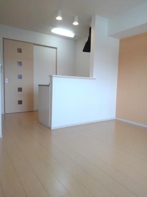 �y���̑��z�@���r���O