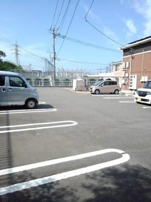 �y���̑��z�@���ԏ�