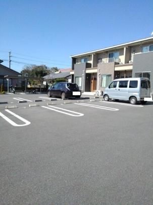 �y���̑��z�@���ԏ�