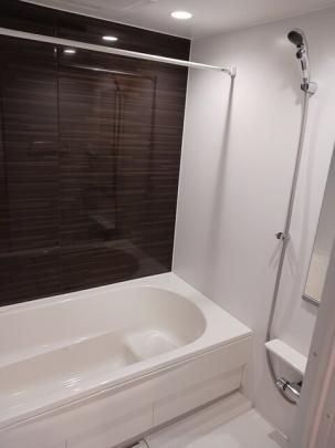 �y���̑��z�@�o�X�^�V�����[