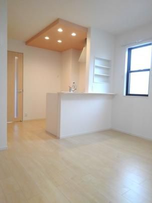 �y���̑��z�@���r���O