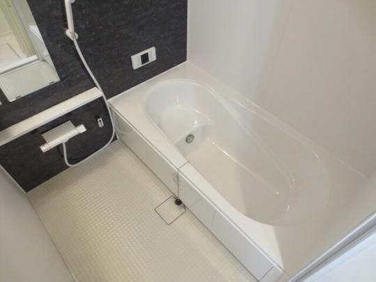 �y���̑��z�@202�@���C�����@�t���o�X���[��