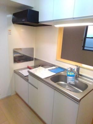 �y���̑��z�@�L�b�`��