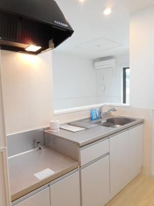 �y���̑��z�@�L�b�`��