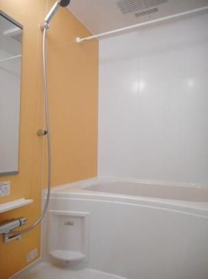 �y���̑��z�@�o�X�^�V�����[