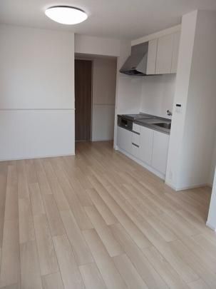 �y���̑��z�@���r���O