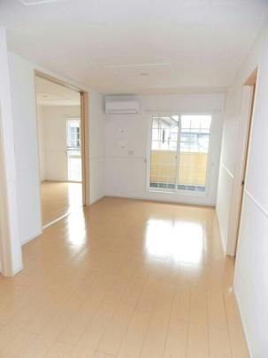 �y���̑��z�@���r���O