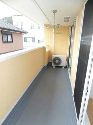 �y���̑��z�@�o���R�j�[