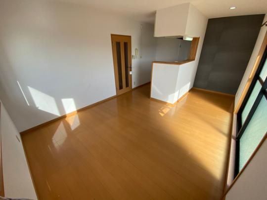 �y���̑��z�@���r���O