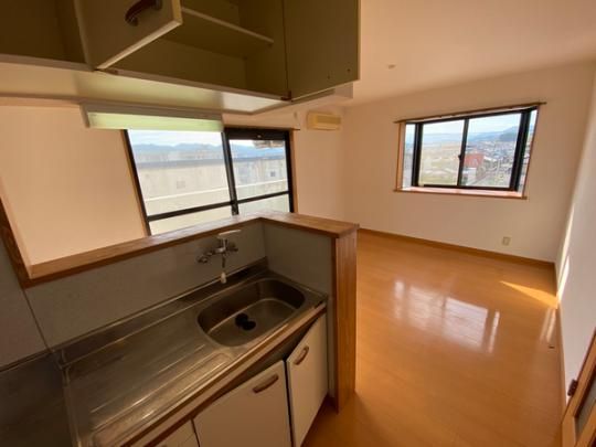 �y���̑��z�@�L�b�`��