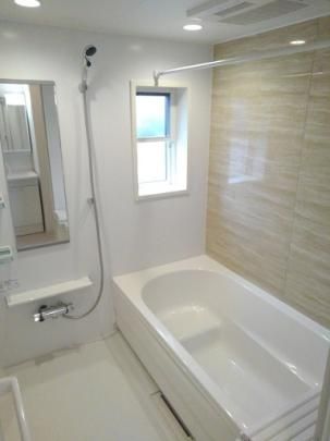 �y���̑��z�@�o�X�^�V�����[