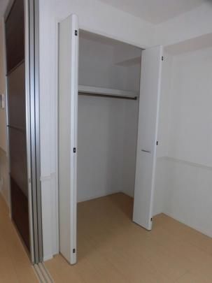 �y���̑��z�@205�@�N���[�[�b�g