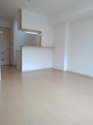 �y���̑��z�@���r���O