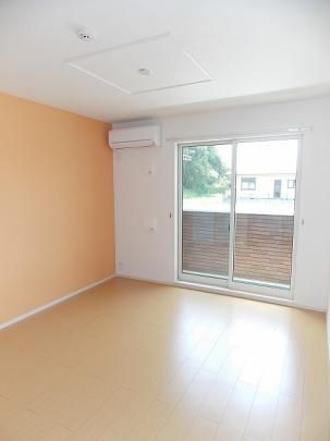 �y���̑��z�@���r���O