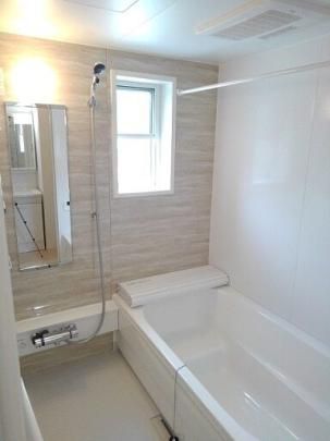 �y���̑��z�@�o�X�^�V�����[